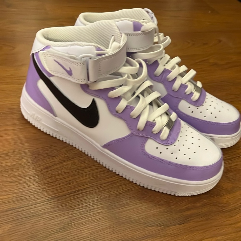 Nike Air Force 1’s high top
